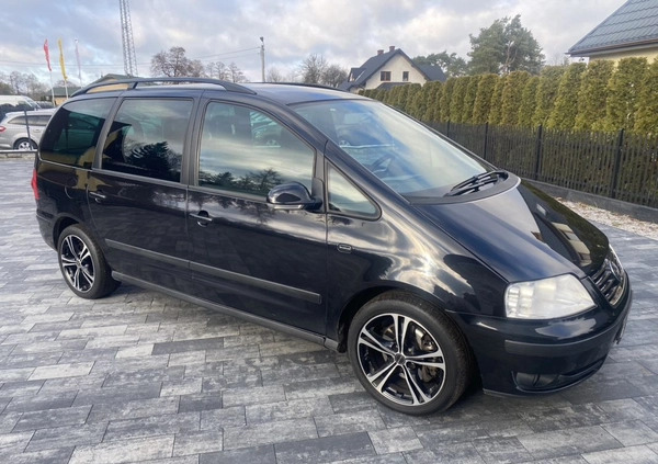 Volkswagen Sharan cena 15900 przebieg: 211000, rok produkcji 2004 z Karczew małe 79